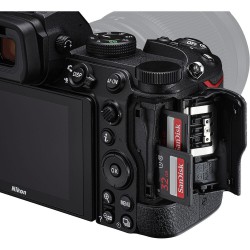 NIKON Z5 CUERPO